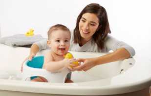 Bebeği banyoda yıkamak için sandalye çeşitleri, seçim için ipuçları