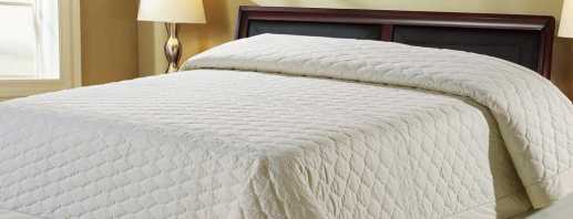 Purpose of quilted bedspreads and their characteristics for the right choice