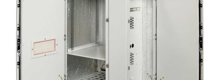Vlastnosti vonkajších elektrických skriniek za každého počasia, tipy na výber