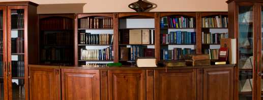 Könyvtári bútorok áttekintése, alapvető tervezési követelmények