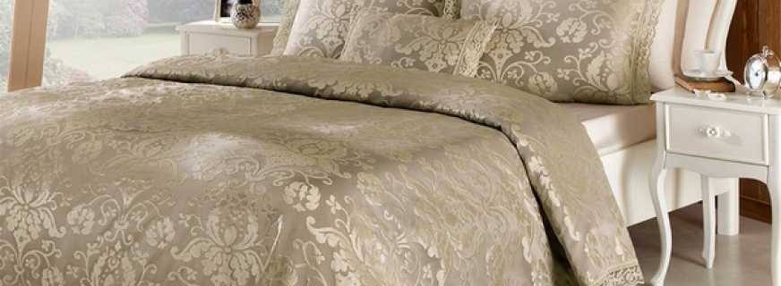 Yatak odasında yatak örtüleri için modern seçenekler, tasarım ipuçları