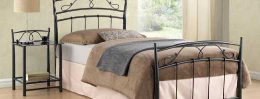 Đánh giá chi tiết giường đơn bằng kim loại, một vị trí trong nội thất
