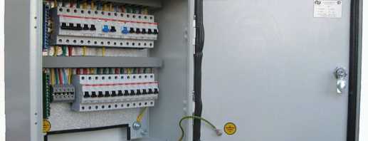 Features of power distribution cabinets, model overview