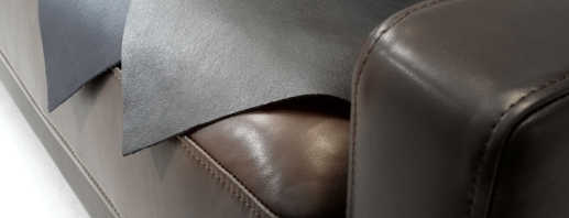 Comprend du cuir écologique pour les meubles, des nuances importantes de choix
