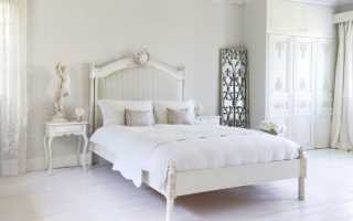 Hlavné rozdiely medzi posteľami urobené v štýle Provence, najmä smer