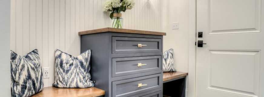 Possible chest of drawers for the hallway, pros and cons