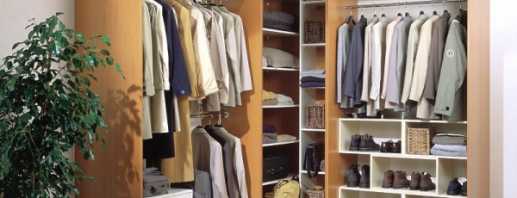 A hálószobában található sarok öltözők típusai, elhelyezési tippek