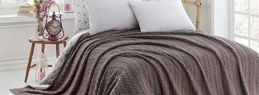 Výroba pletených prikrývok na posteľ s pletacími ihlami a háčkovaním