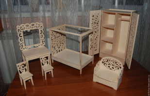 Doll furniture options, plywood models and how to make it