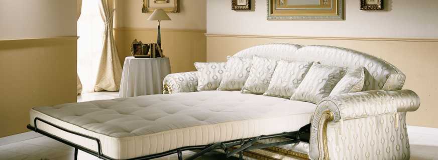 Kolmiosaiset sohvat ranskalaisella taittuvalla sängyllä, mallin plussa ja miinukset