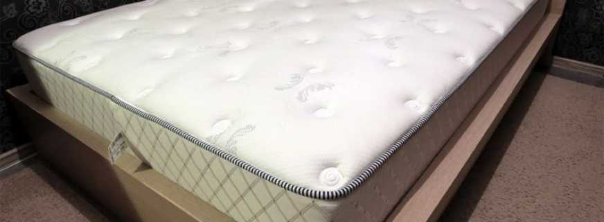 Waarom is de grootte van de matras voor het bed zo belangrijk? Belangrijke indicatoren