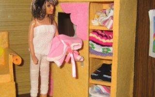Kaapin tekeminen Barbielle, kuinka tehdä se itse