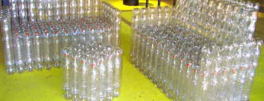 Výroba nábytku pre domácich majstrov z plastových fliaš, jemnosť procesu