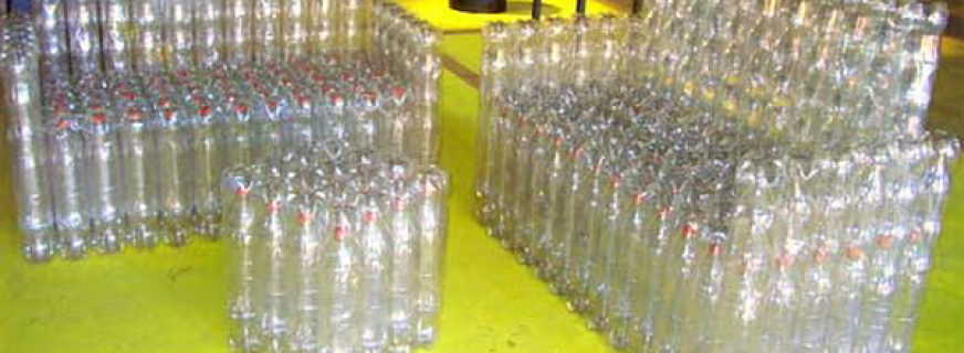 Tworzenie mebli dla majsterkowiczów z plastikowych butelek, subtelności tego procesu