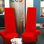 Црвена фотеља