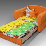Oranssi tuoli-sänky